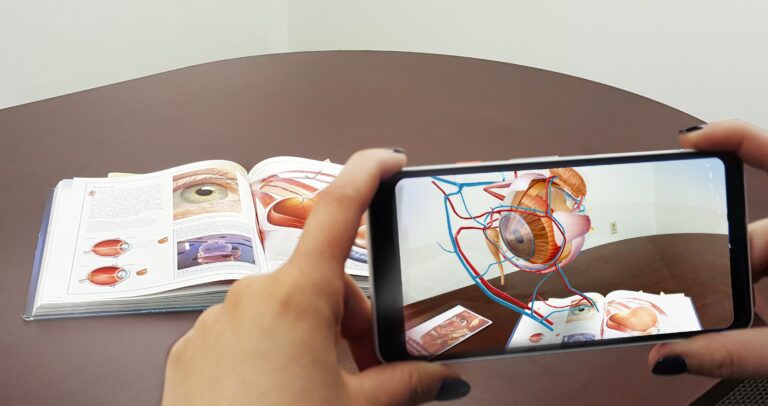 How To Use Augmented Reality In The Classroom?