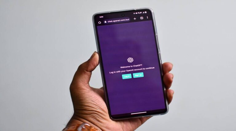 Can I Use Chatgpt On My Phone?