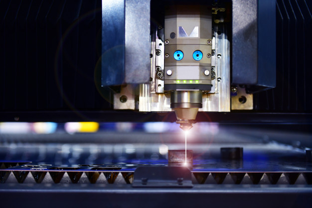 AI In Manufacturing – How AI Technology Is Redefining The Manufacturing Sector 2024