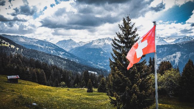 Switzerland and Blockchain: a 12-point manifesto for the future of the financial sector