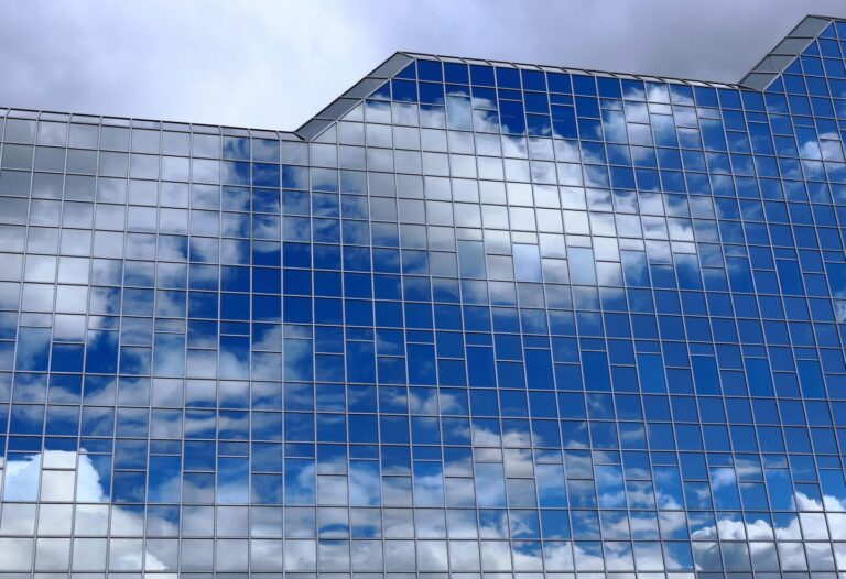 AWS cloud growth accelerates as AI demand strains capacity